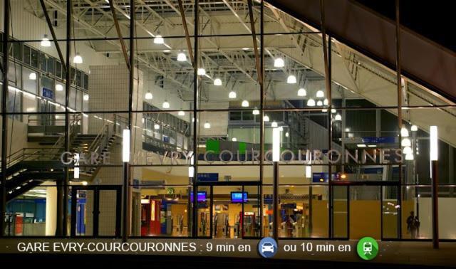 Logement Noah Courcouronnes Esterno foto
